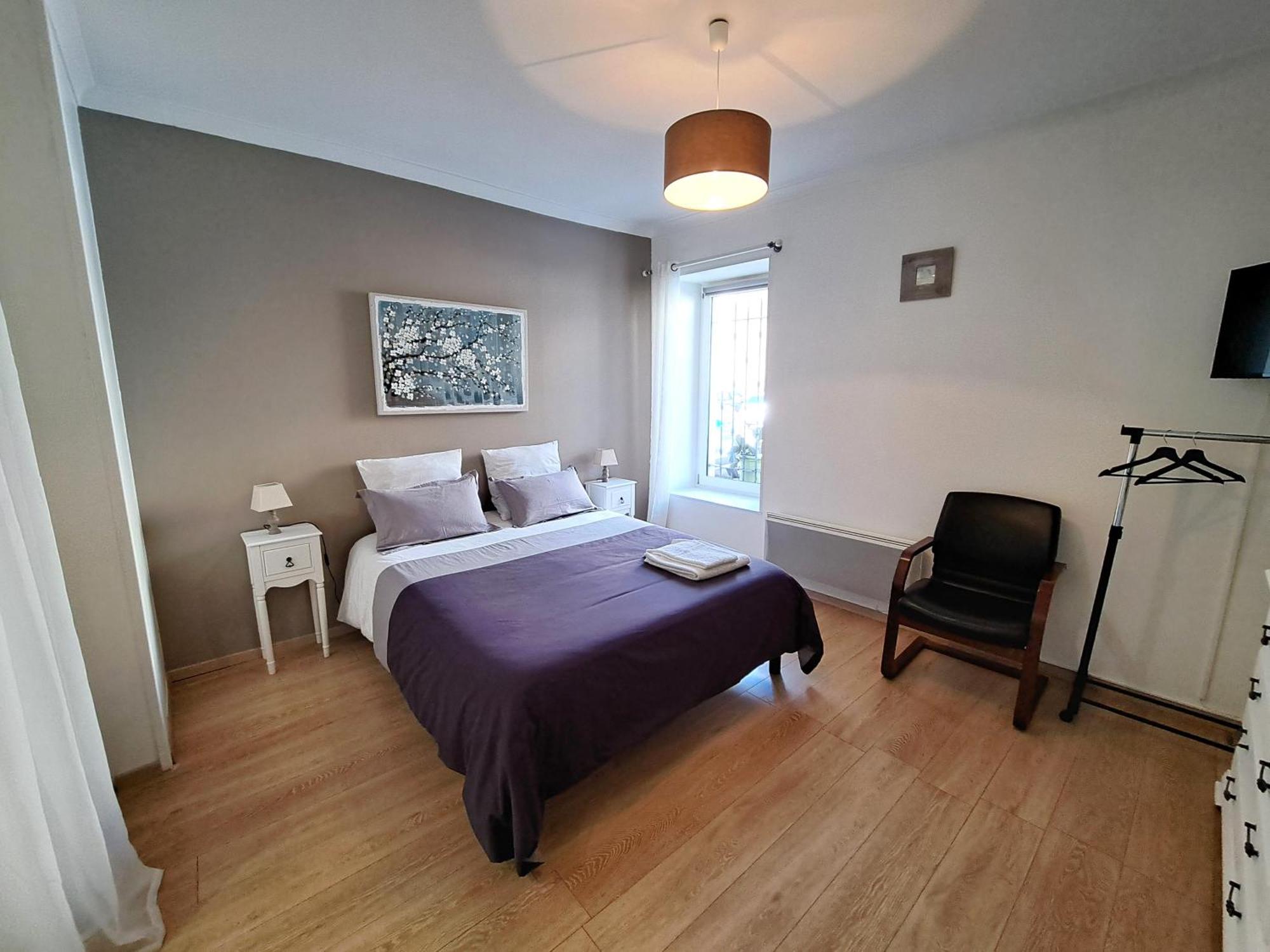 Chambre privée indépendante dans une maison Neffies Esterno foto